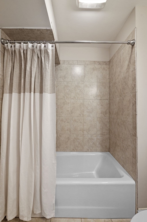 112 Porter Street, Unit 3 Melrose, MA 02176 - Photo 18 of 21