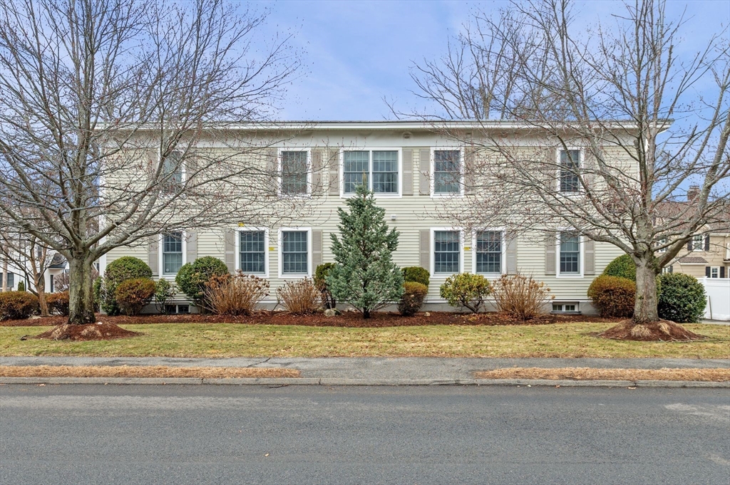 112 Porter Street, Unit 3 Melrose, MA 02176 - Photo 20 of 21