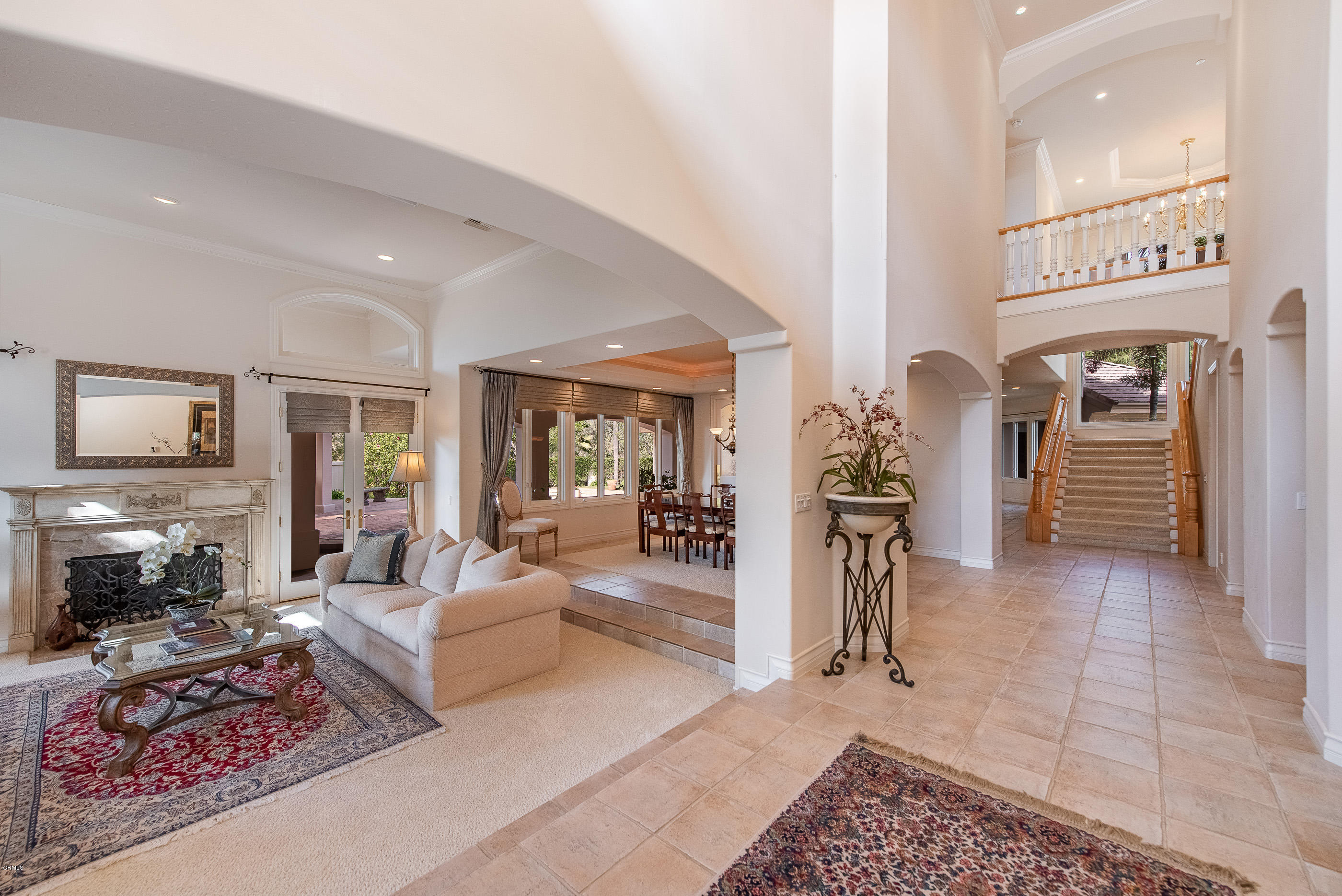 657 Corte Corrida Camarillo, CA 93010 - Photo 16 of 74 a living room with furniture and a rug