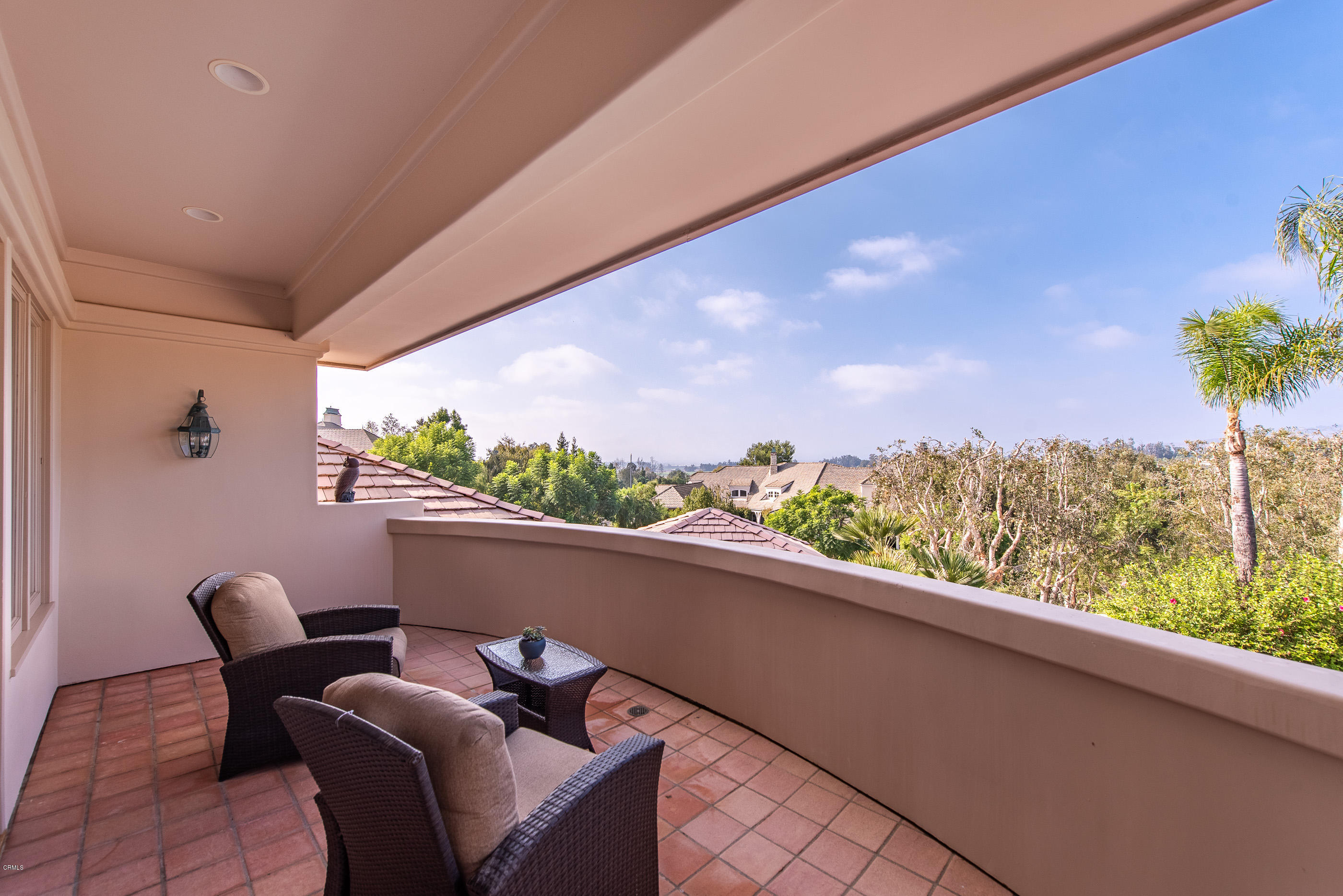 657 Corte Corrida Camarillo, CA 93010 - Photo 42 of 74 657 Corte Corrida Camarillo-45