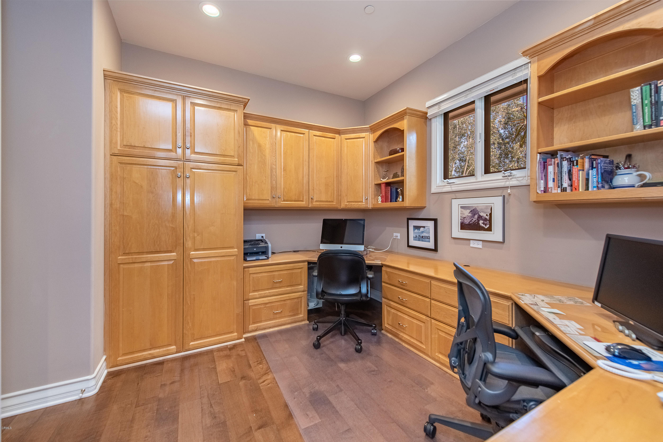 657 Corte Corrida Camarillo, CA 93010 - Photo 45 of 74 657 Corte Corrida Camarillo-50