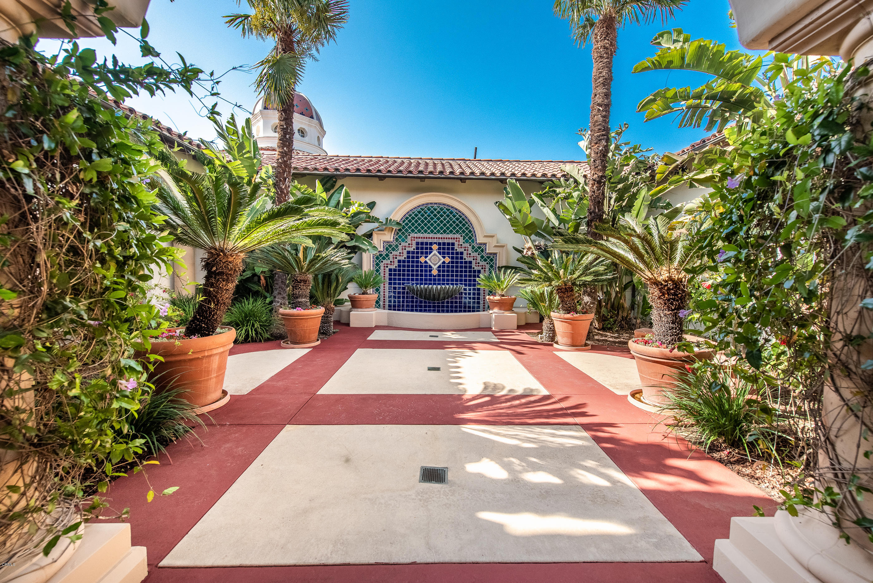 657 Corte Corrida Camarillo, CA 93010 - Photo 69 of 74 a view of a yard with plants