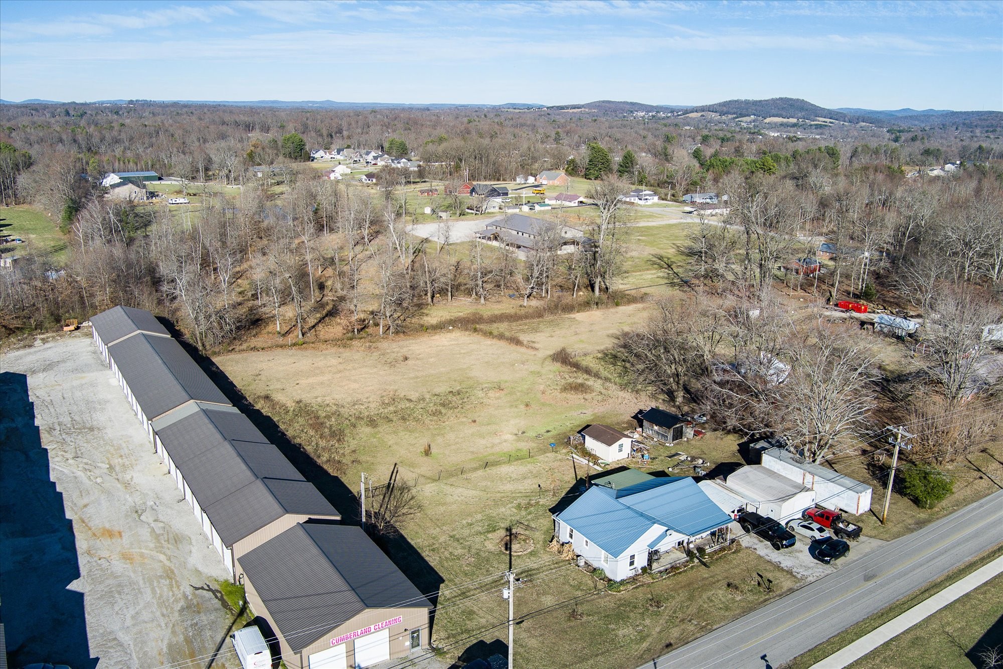 1104 Shag Rag Road Cookeville, TN 38506 - Photo 4 of 17 Gallery Image 4