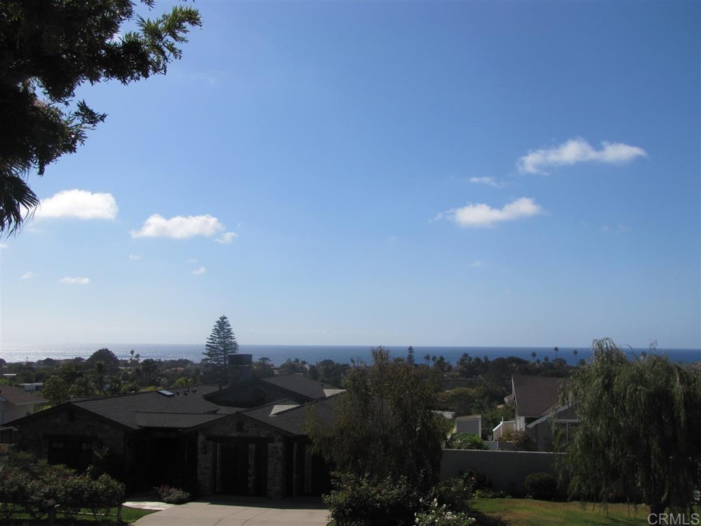 714 Barbara Avenue Solana Beach, CA 92075 - Photo 2 of 7 a view of city