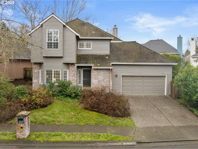 $835,000 | 14390 Camden Lane, Lake Oswego, OR 97035