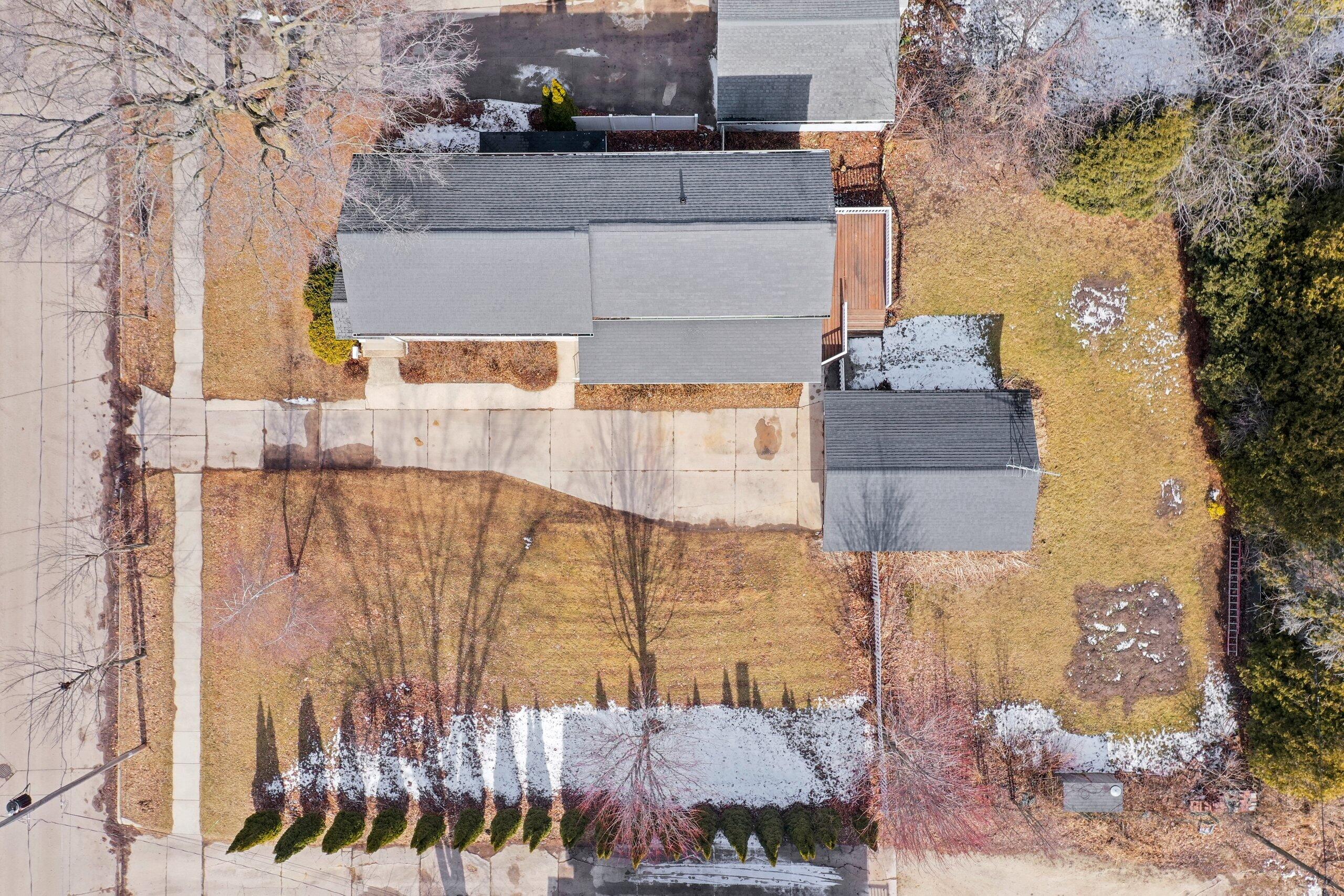 523 North 5th Street Manitowoc, WI 54220 - Photo 11 of 71 DJI_0091 (1).JPG-SMALL