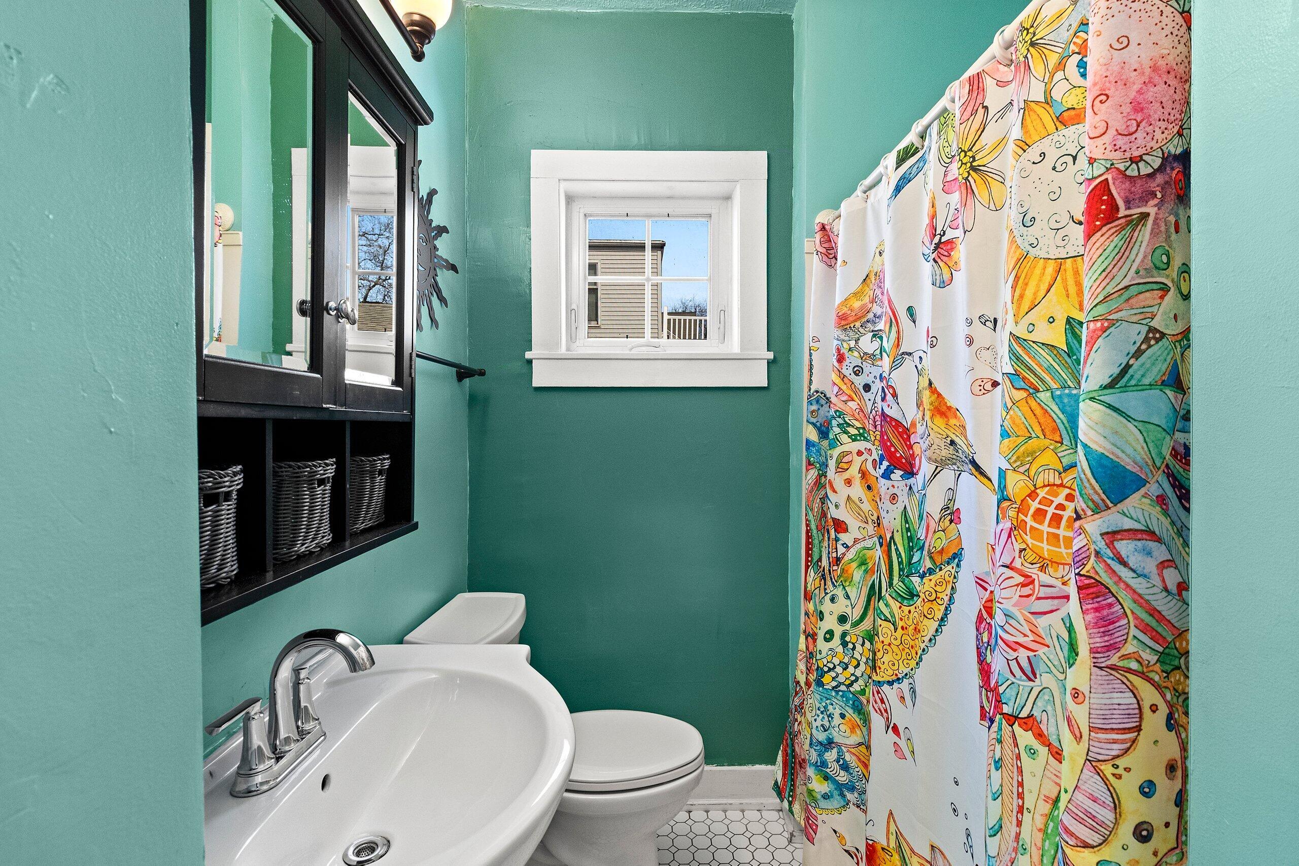 523 North 5th Street Manitowoc, WI 54220 - Photo 15 of 71 IMG_0018.JPG-SMALL