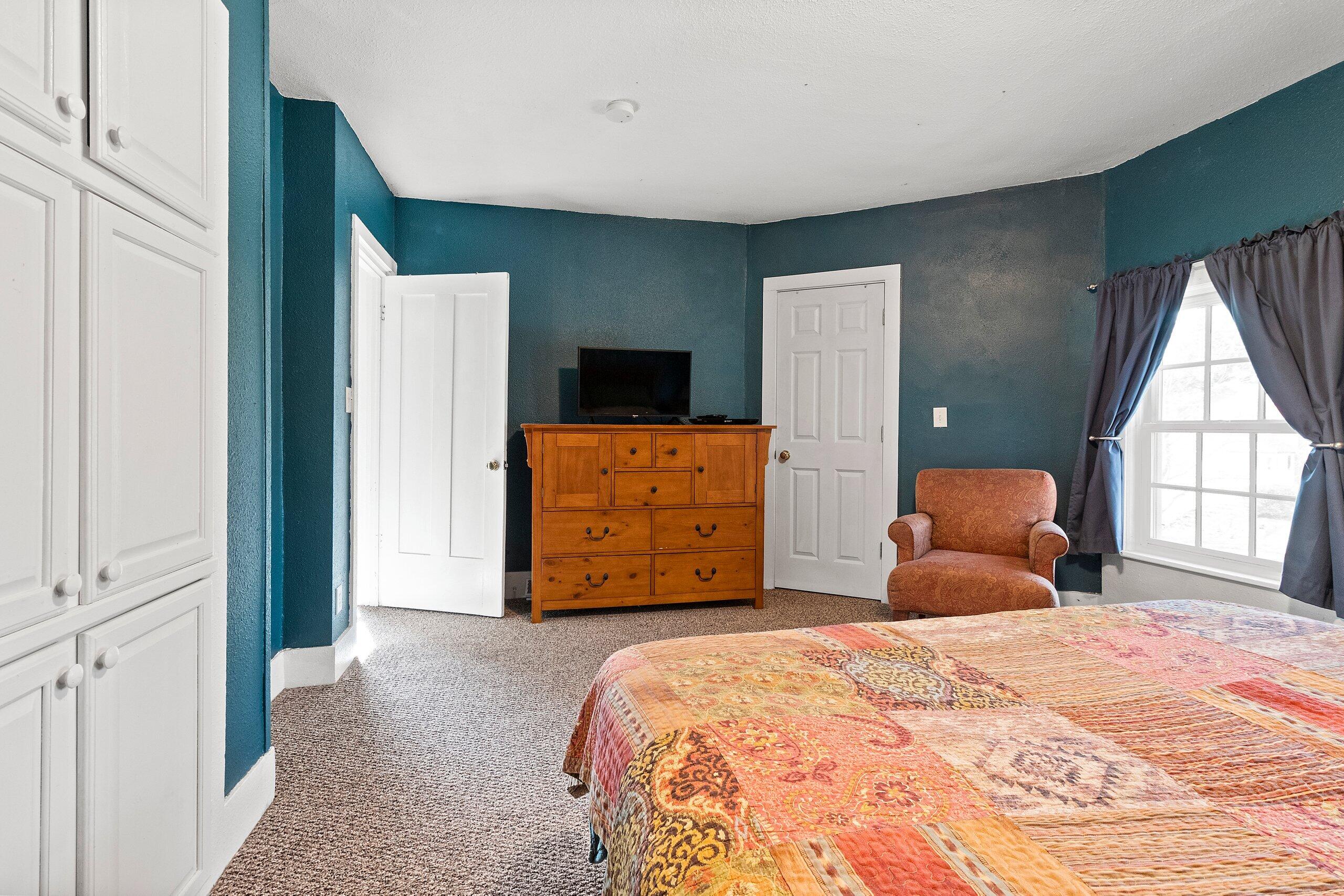 523 North 5th Street Manitowoc, WI 54220 - Photo 26 of 71 IMG_0090.JPG-SMALL