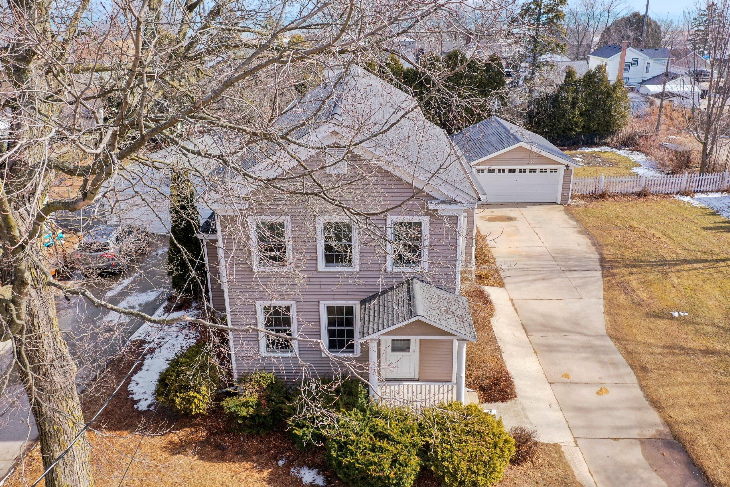 523 North 5th Street Manitowoc, WI 54220 - Photo 3 of 71 DJI_0082 (1).JPG-SMALL