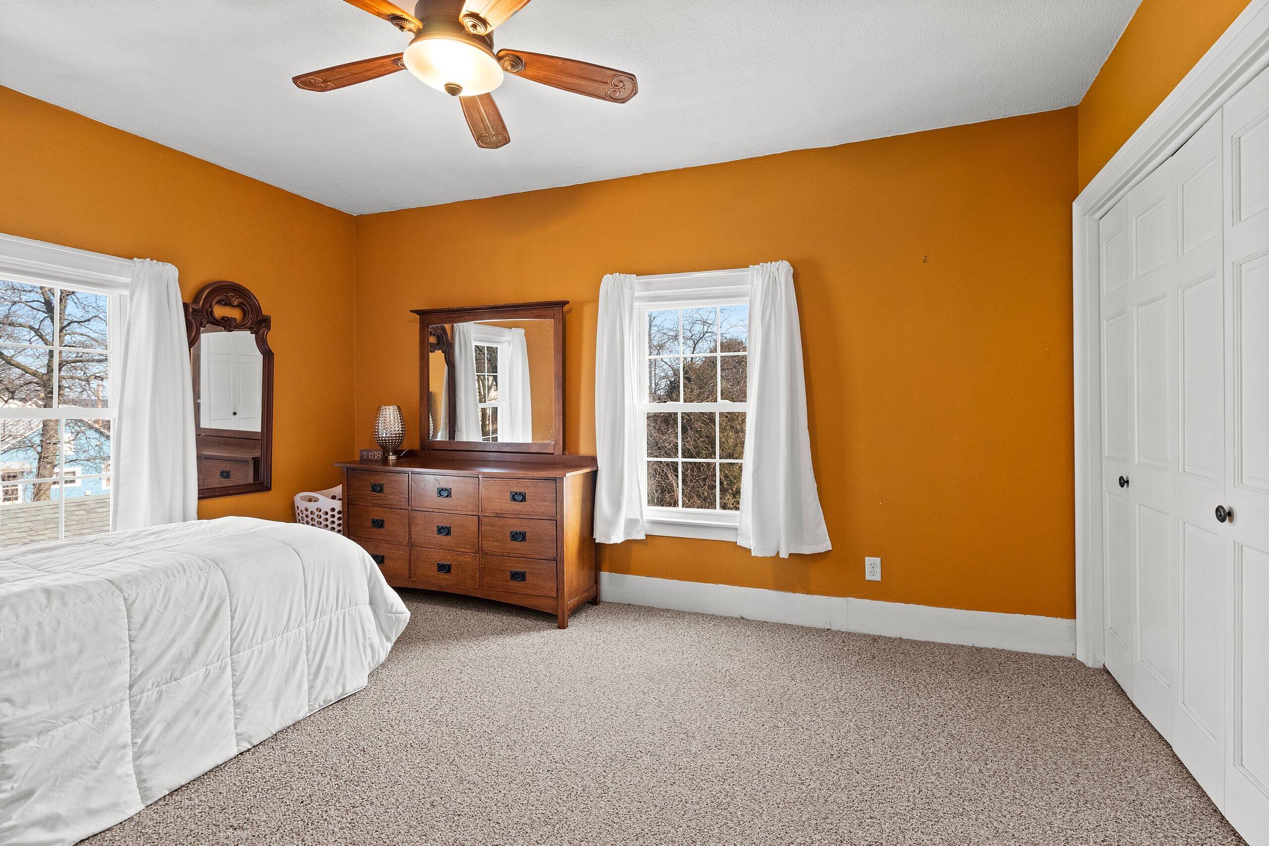 523 North 5th Street Manitowoc, WI 54220 - Photo 35 of 71 IMG_0141.JPG-SMALL