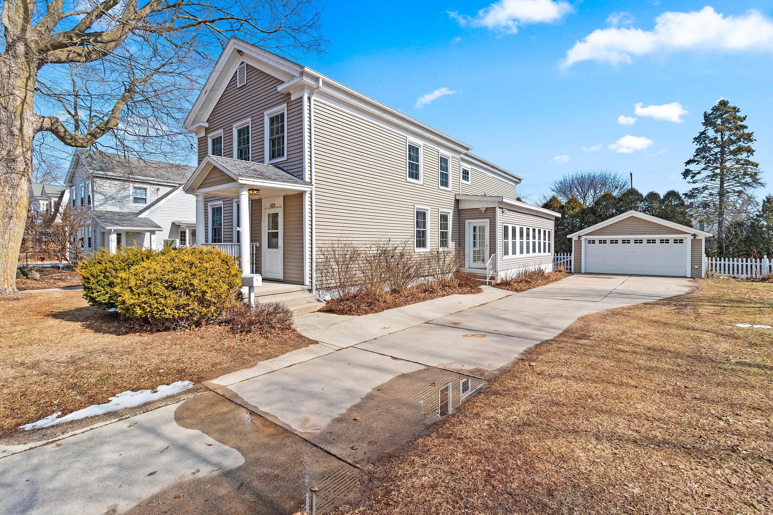 523 North 5th Street Manitowoc, WI 54220 - Photo 45 of 71 IMG_0203.JPG-SMALL