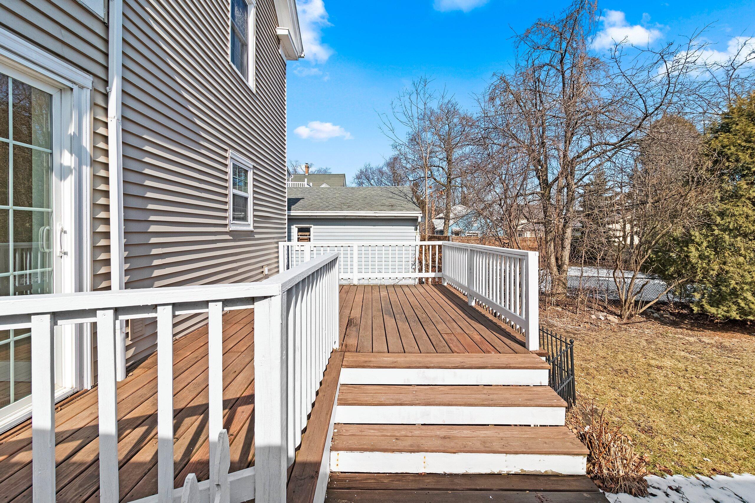 523 North 5th Street Manitowoc, WI 54220 - Photo 47 of 71 IMG_0240.JPG-SMALL