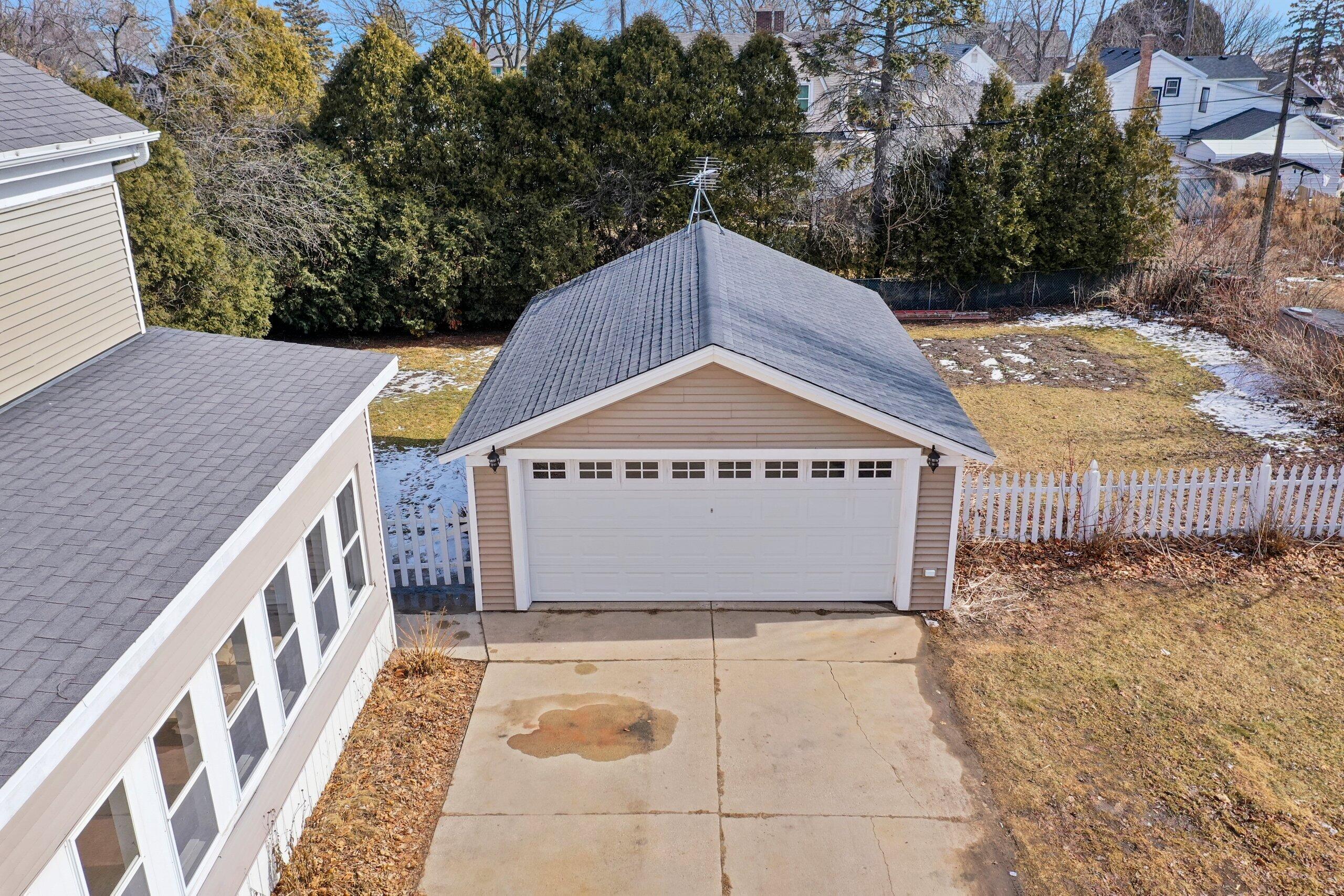 523 North 5th Street Manitowoc, WI 54220 - Photo 5 of 71 DJI_0085 (1).JPG-SMALL