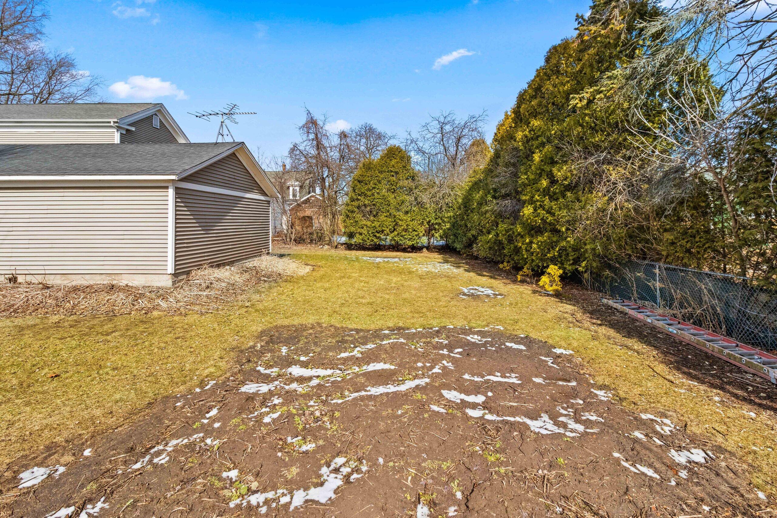 523 North 5th Street Manitowoc, WI 54220 - Photo 53 of 71 IMG_0268-FULL.jpg-SMALL