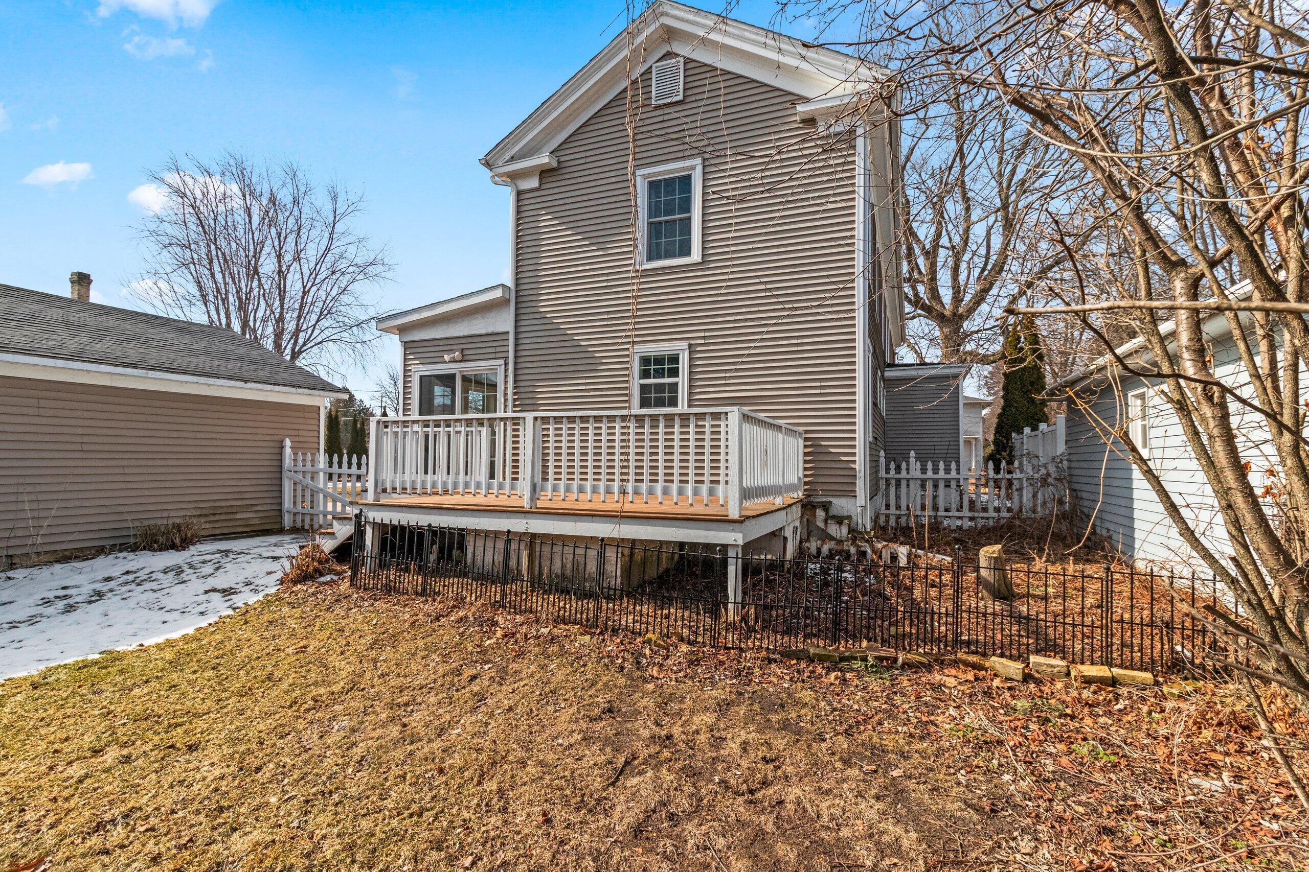 523 North 5th Street Manitowoc, WI 54220 - Photo 54 of 71 IMG_0274.JPG-SMALL