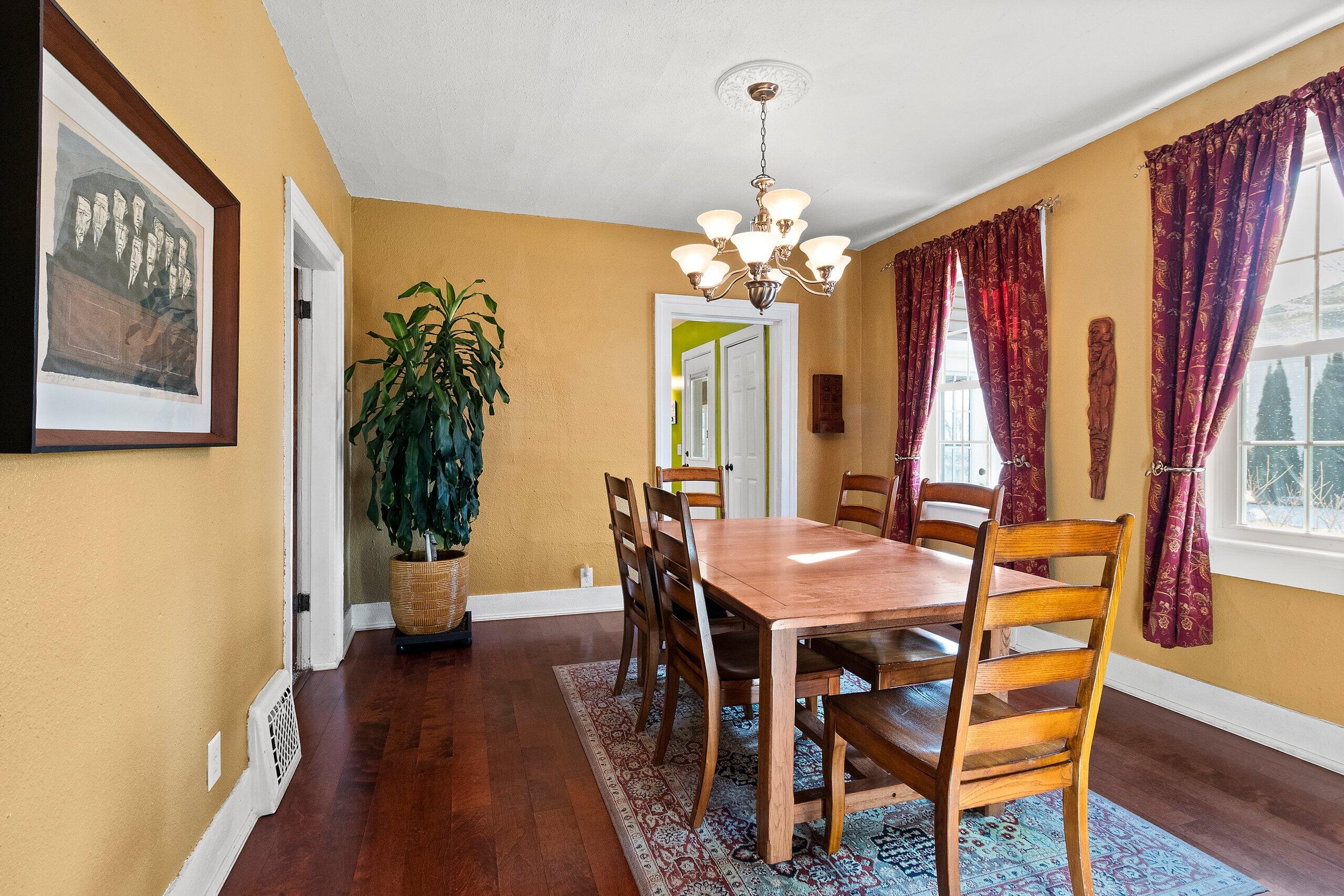 523 North 5th Street Manitowoc, WI 54220 - Photo 61 of 71 IMG_9925.JPG-SMALL