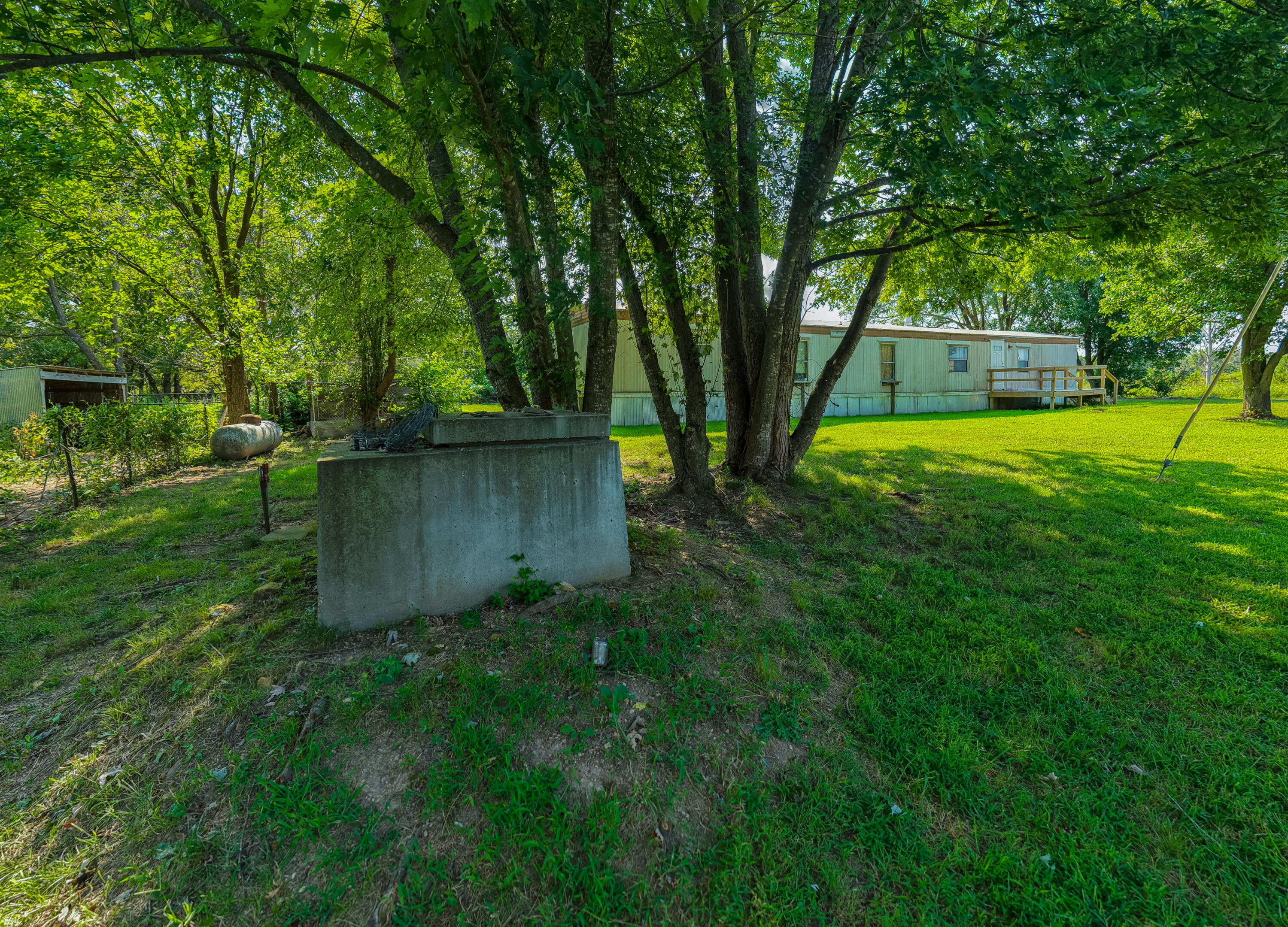 1909 East 505th Road Half Way, MO 65663 - Photo 27 of 46 1909 E 505th Rd-23