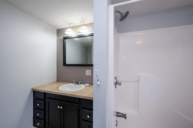 $270,900 | 305 South Main Street, Berrien Springs, MI 49103