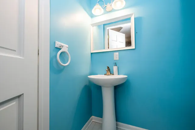 $270,900 | 305 South Main Street, Berrien Springs, MI 49103