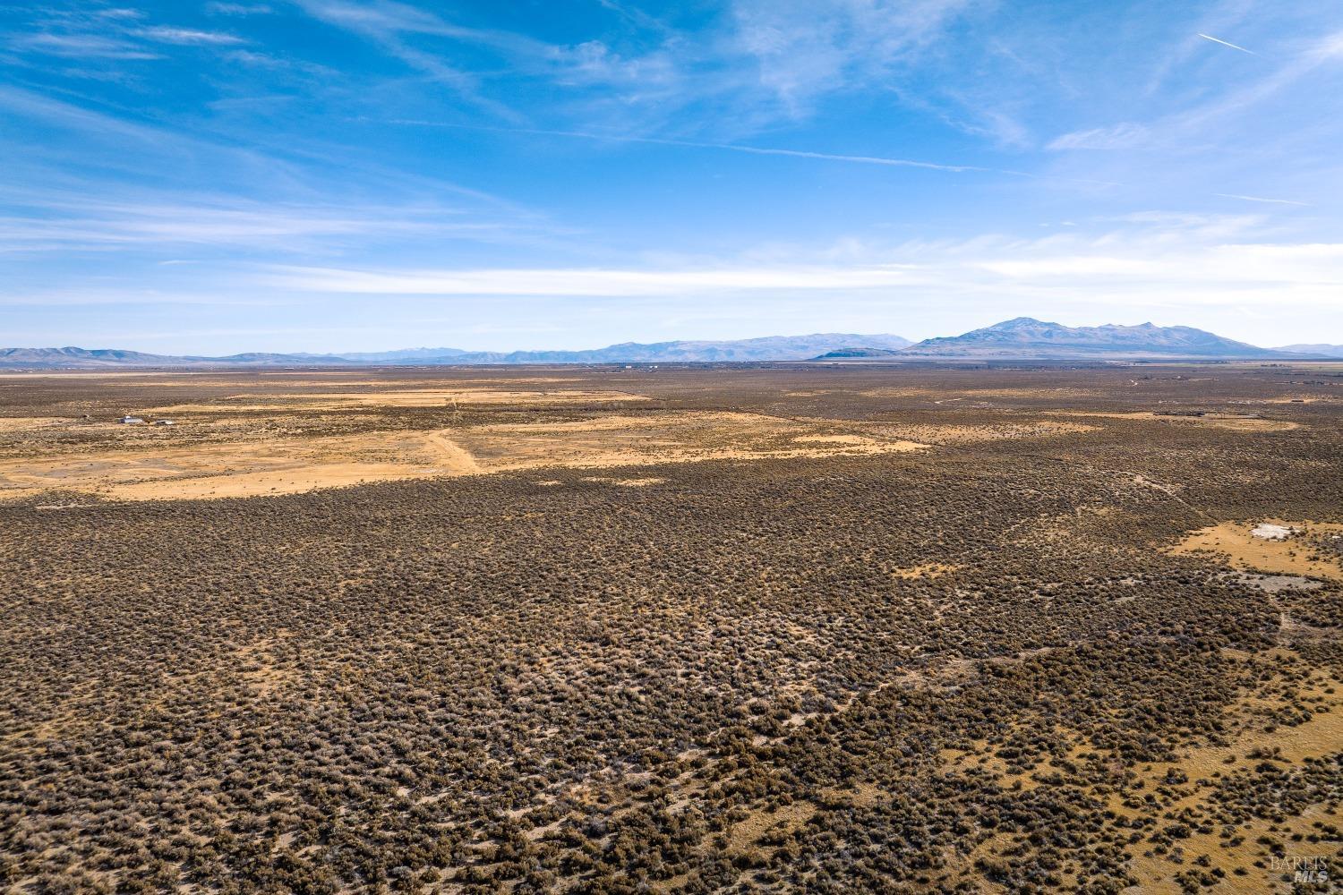737-455 Herlong Access Road Doyle, CA 96109 - Photo 29 of 49 a view of an ocean and a mountain