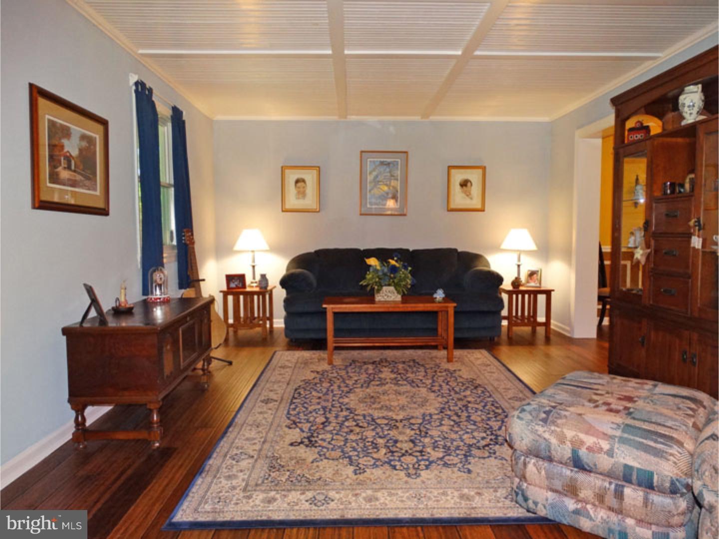 85 Blue Jay Road Chalfont, PA 18914 - Photo 4 of 24 Living Room