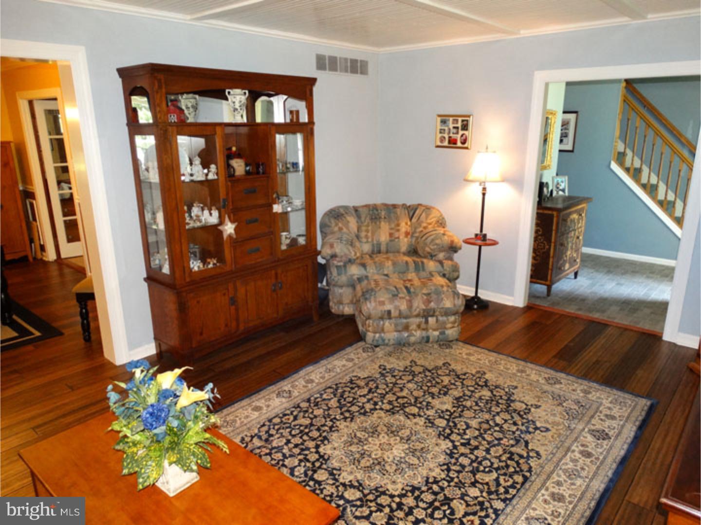 85 Blue Jay Road Chalfont, PA 18914 - Photo 5 of 24 Living Room