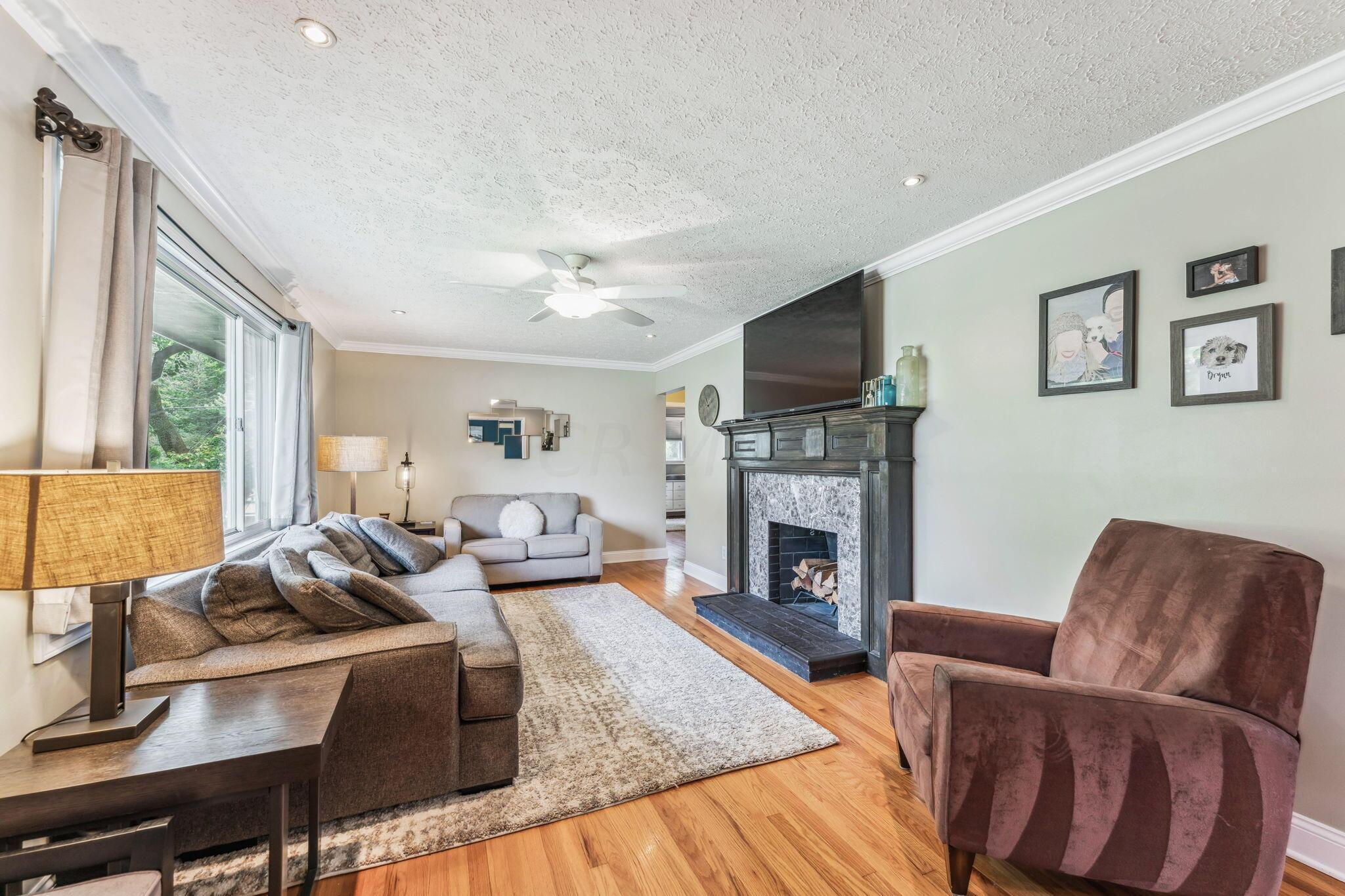 3550 Colchester Road Columbus, OH 43221 - Photo 2 of 51 14-web-or-mls-3550-colchester-rd