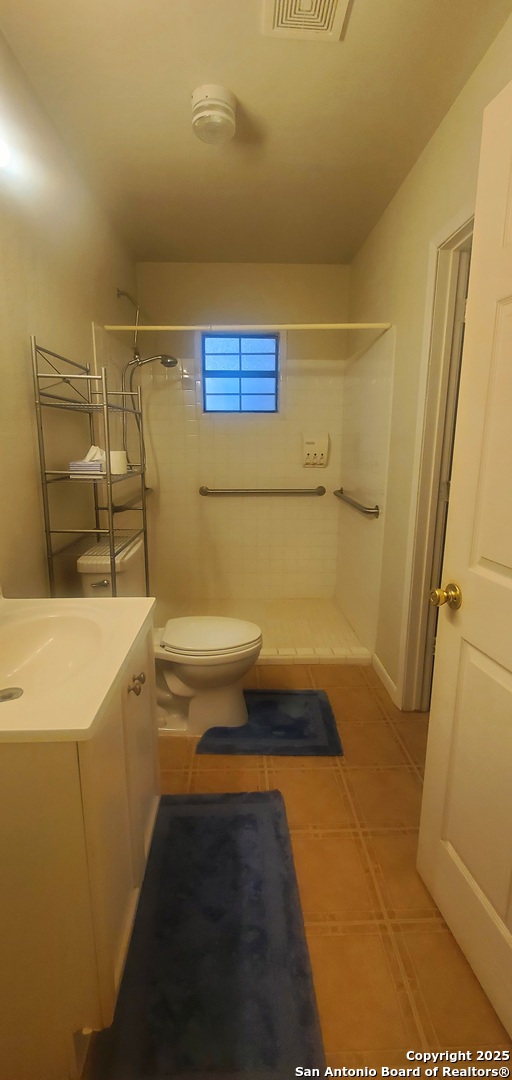 506 2nd Street Cotulla, TX 78014 - Photo 7 of 9