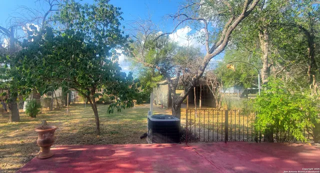 $120,000 | 506 2nd Street, Cotulla, TX 78014