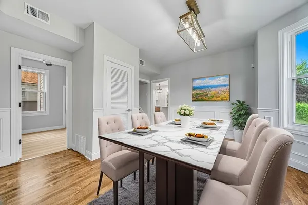 $2,600 | 2823 Broadway Street, Blue Island, IL 60406