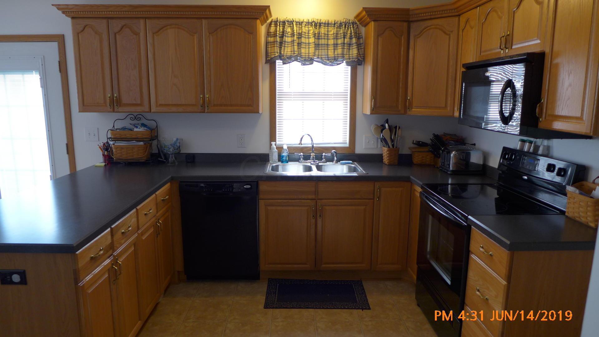 27889 Kime-Holderman Road Circleville, OH 43113 - Photo 9 of 26 Gallery Image 9