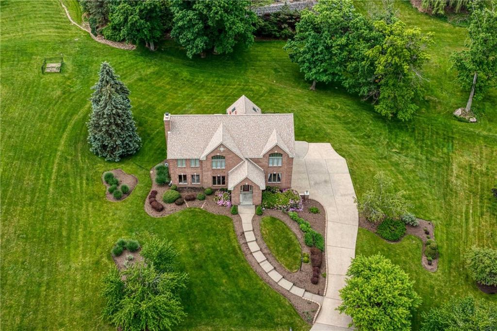 113 Tor Circle Gibsonia, PA 15044 - Photo 2 of 25