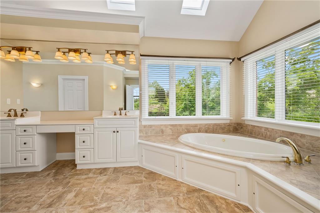 113 Tor Circle Gibsonia, PA 15044 - Photo 16 of 25