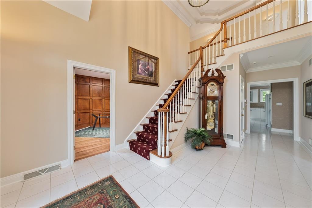 113 Tor Circle Gibsonia, PA 15044 - Photo 3 of 25