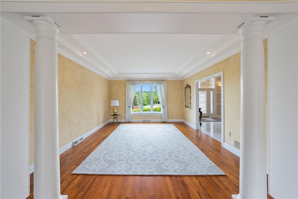 113 Tor Circle Gibsonia, PA 15044 - Photo 5 of 25