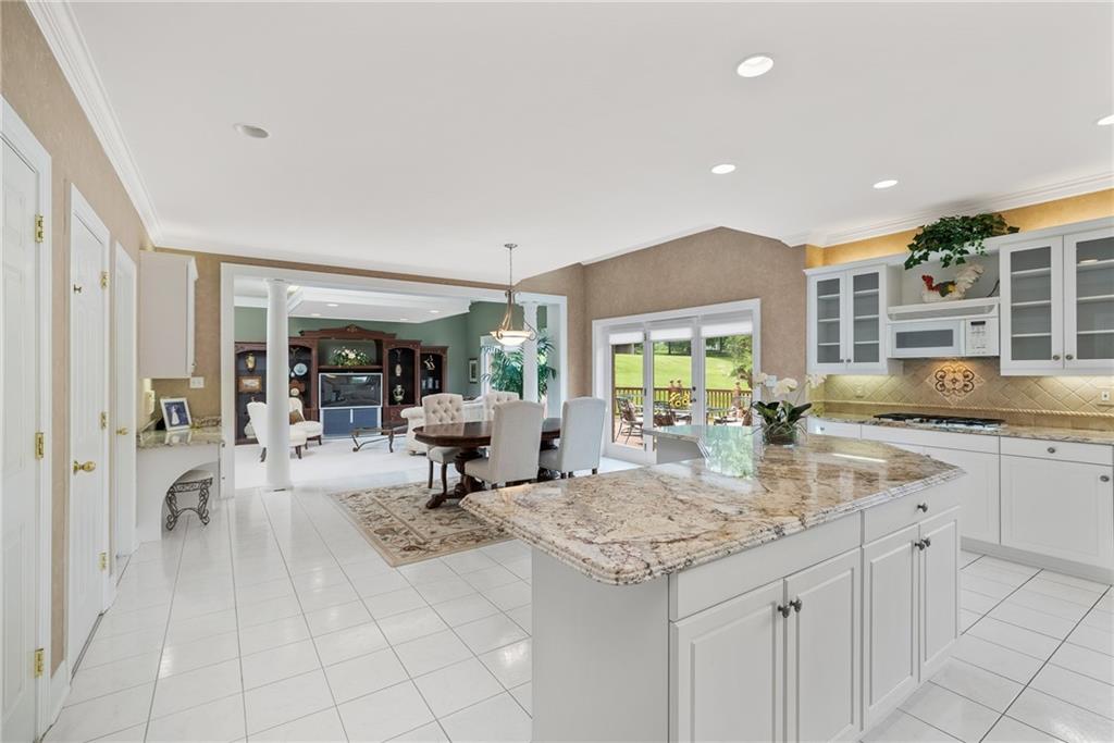 113 Tor Circle Gibsonia, PA 15044 - Photo 7 of 25