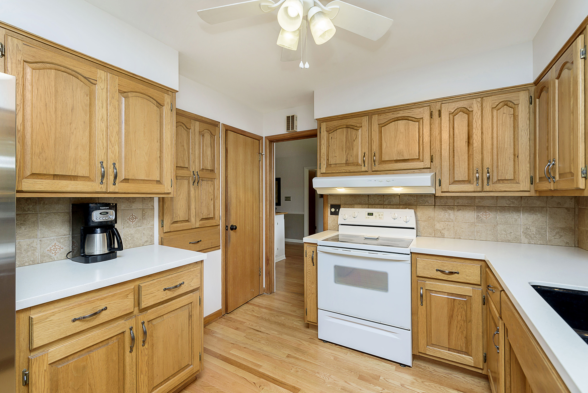 6308 Brokenhurst Road Indianapolis, IN 46220 - Photo 11 of 35