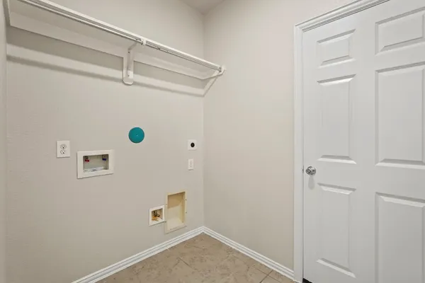 $3,100 | 10335 Belvamera Road, Richmond, TX 77407