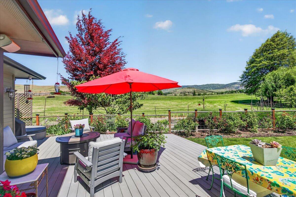 39 East Valley View Road Ashland, OR 97520 - Photo 10 of 73 14-13