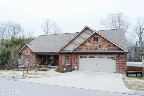 $492,900 | 7248 Thornbrook Lane, Powell, TN 37849