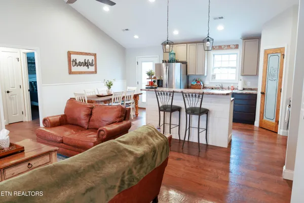 $492,900 | 7248 Thornbrook Lane, Powell, TN 37849