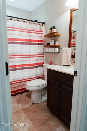 $492,900 | 7248 Thornbrook Lane, Powell, TN 37849