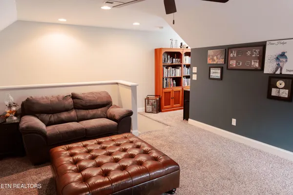 $492,900 | 7248 Thornbrook Lane, Powell, TN 37849