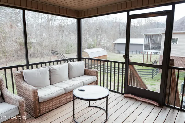 $492,900 | 7248 Thornbrook Lane, Powell, TN 37849