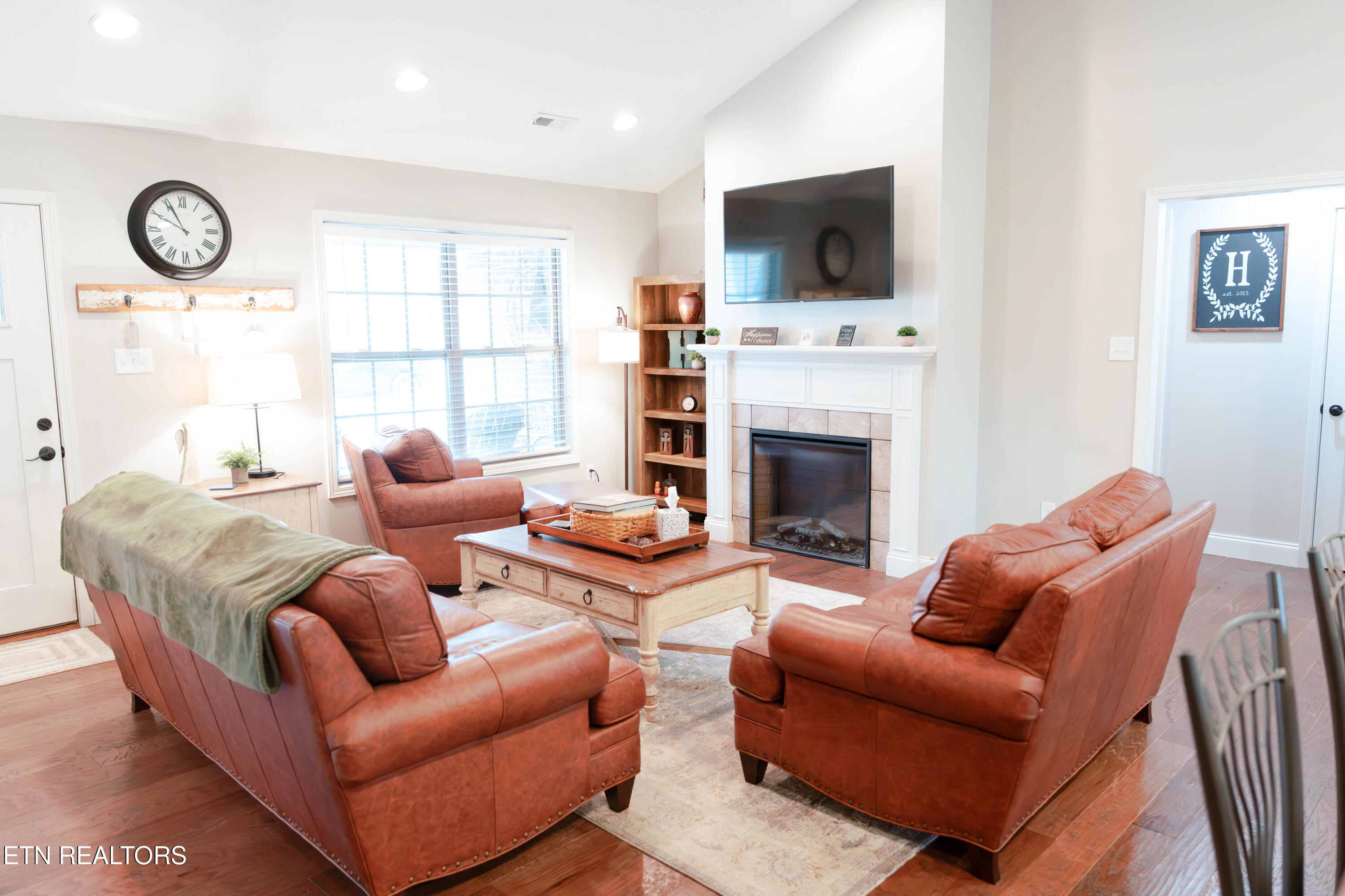 7248 Thornbrook Lane Powell, TN 37849 - Photo 6 of 36 DSC00349