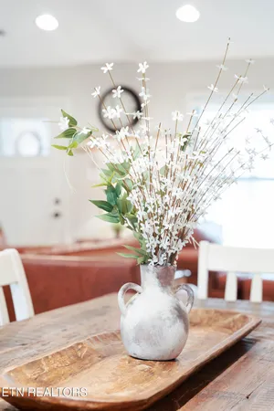 $492,900 | 7248 Thornbrook Lane, Powell, TN 37849