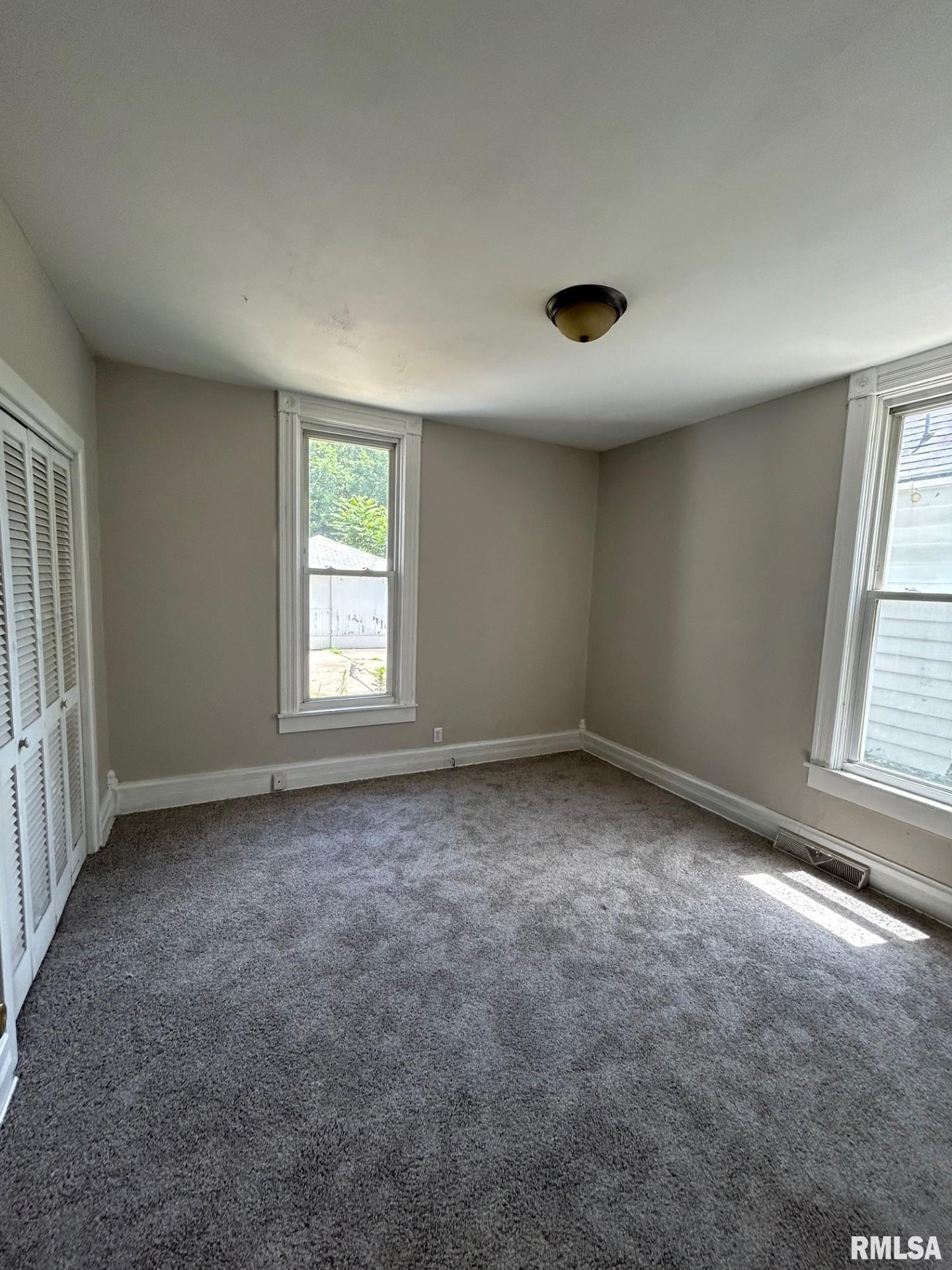 318 South State Street Springfield, IL 62704 - Photo 9 of 16