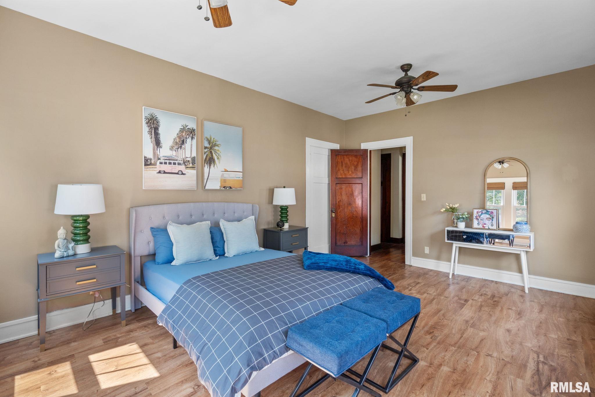 2221 Ripley Street Davenport, IA 52803 - Photo 12 of 25