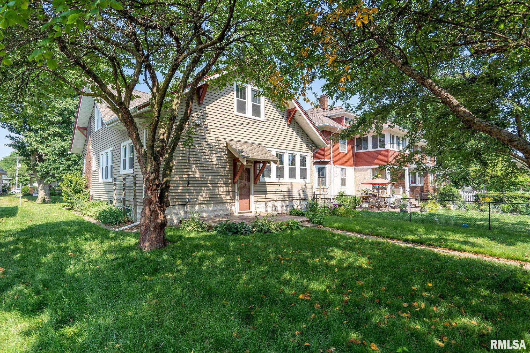 2221 Ripley Street Davenport, IA 52803 - Photo 23 of 25