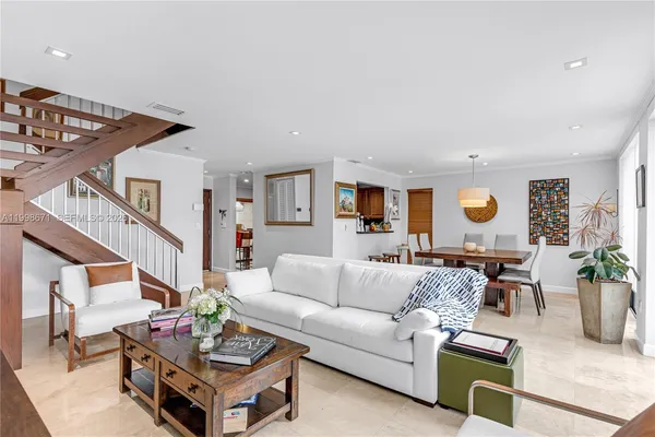 $700,000 | 10137 Costa Del Sol Boulevard, Unit A57, Doral, FL 33178